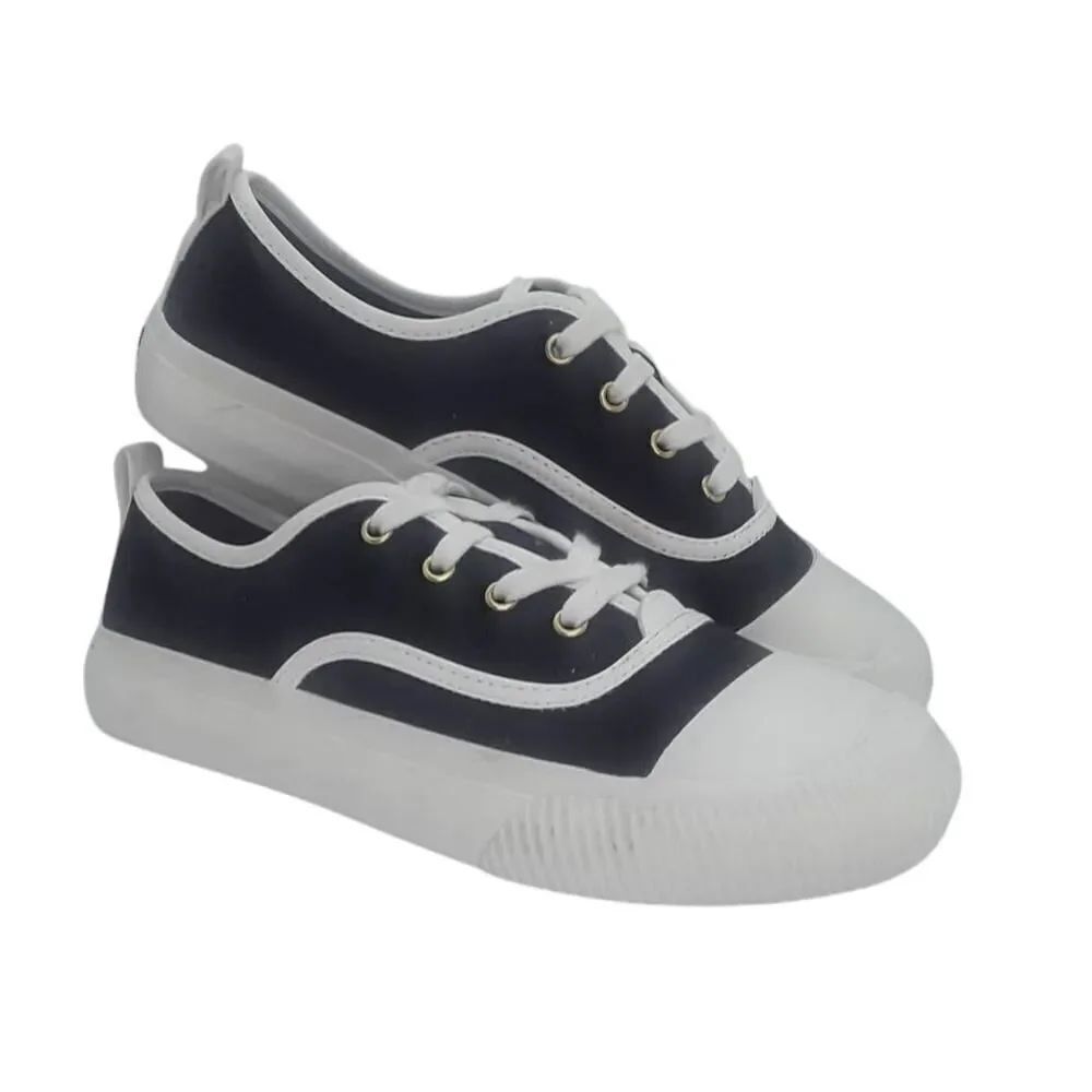 MIX No. 6 Designer Women's Pre-owned Blakc & White Lace-up Sneakers - sz. 7M